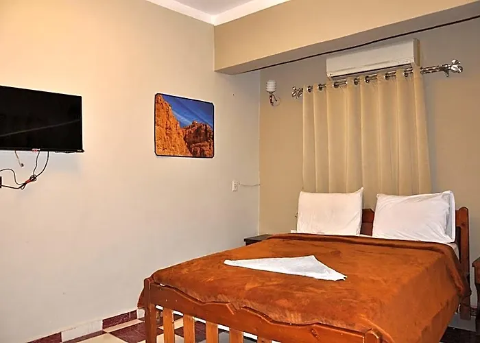 منتجع بلازا 3*